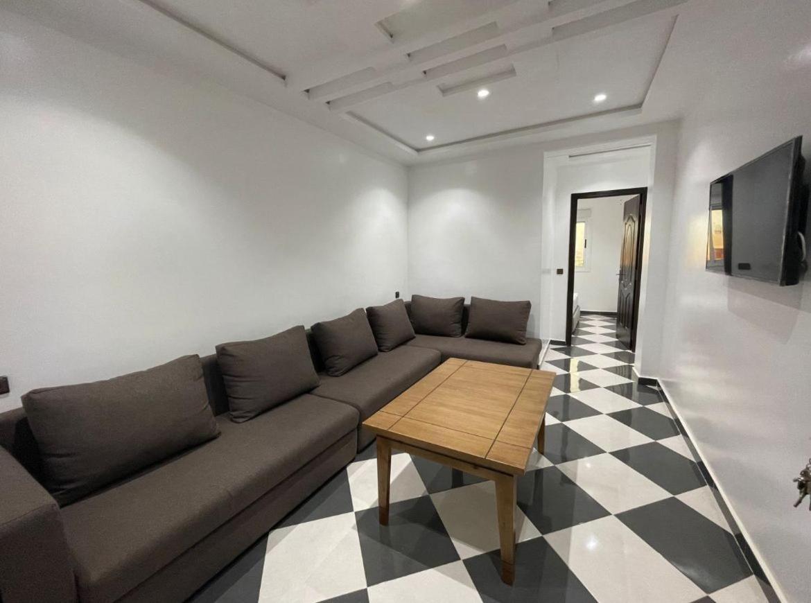 Dina Apartments フニデク エクステリア 写真