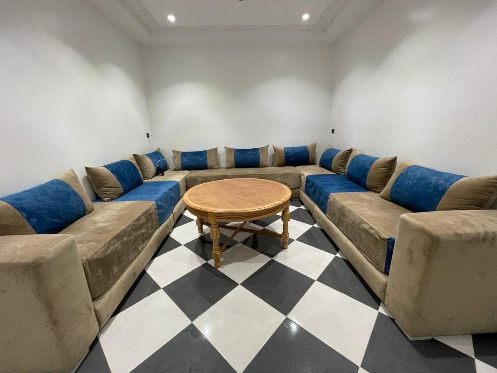 Dina Apartments フニデク エクステリア 写真